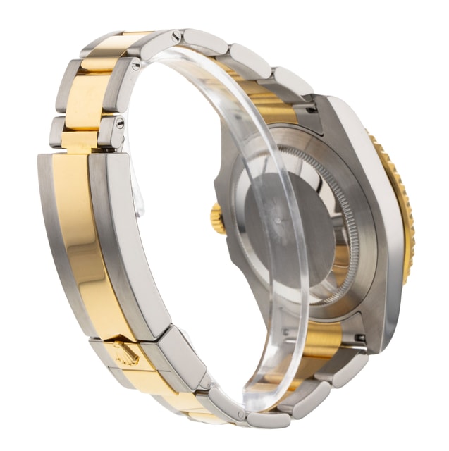 Rolex Submariner 116613 LN Image 3